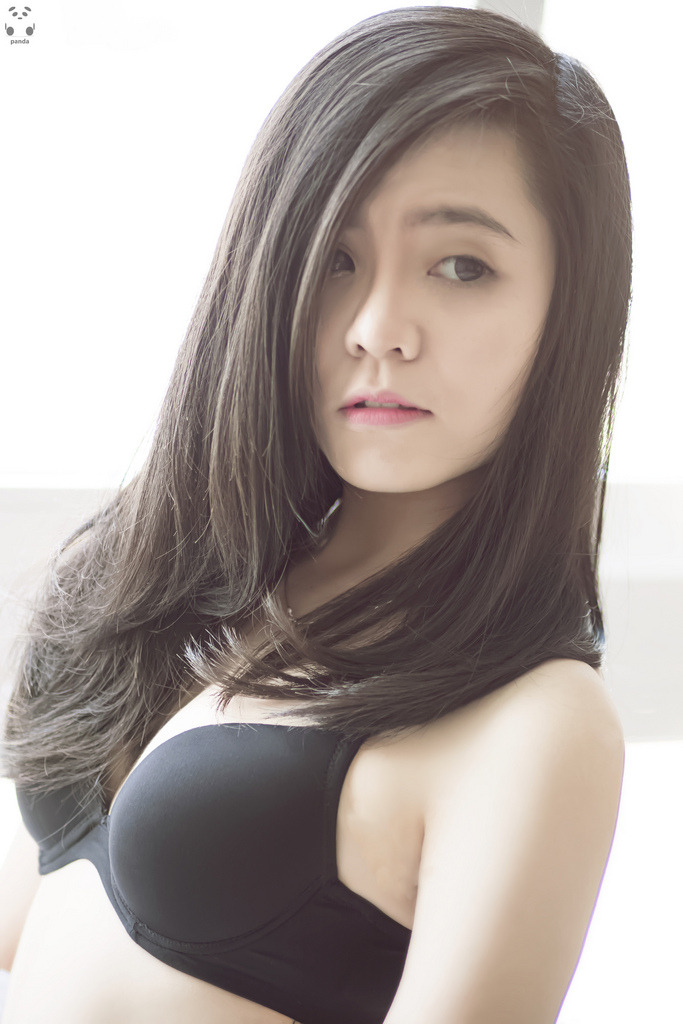 打烊后的理发店